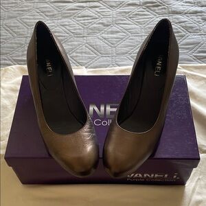 Vaneli Women's Dark Bronze Leather Wedge Heels